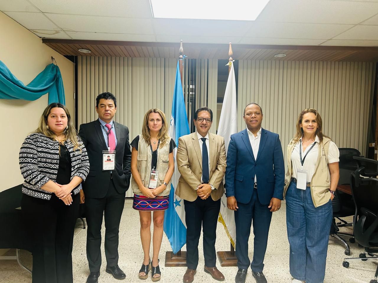 Jefe misión COPPPAL se reúne con autoridades electorales hondureñas (CNE y TJE) para fortalecer el proceso electoral.